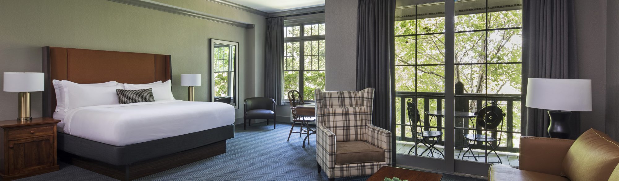The Lodge at Ballantyne King Guestroom